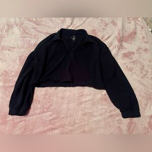 SO Black Long Sleeve Cropped Sweatshirt